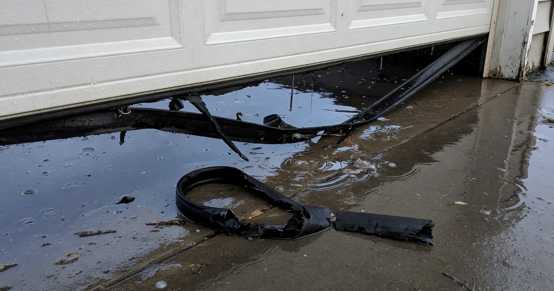 Door Reverse Mid-Close in Oldsmar