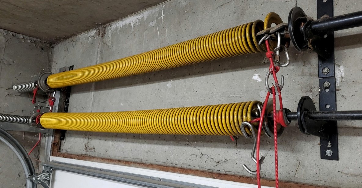 Broken Torsion Spring in Seminole, FL