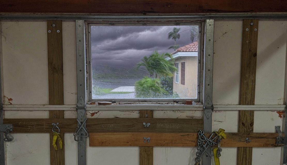 Broken Torsion Spring in Zephyrhills, FL